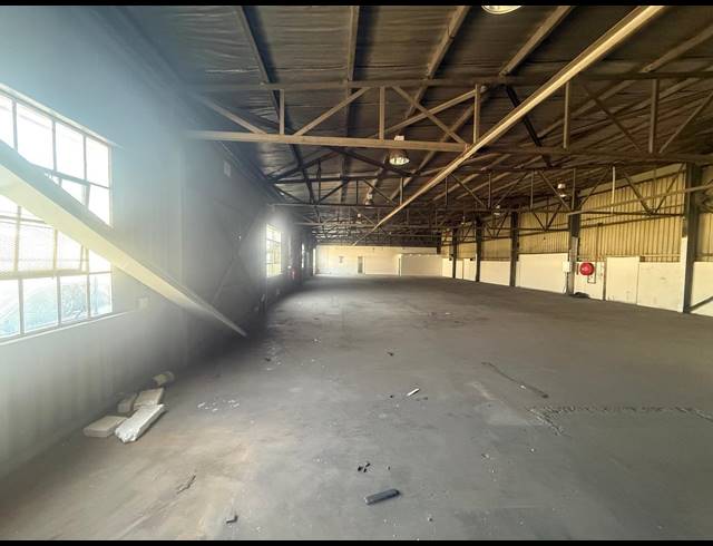 600M² WAREHOUSE TO LET IN ALRODE